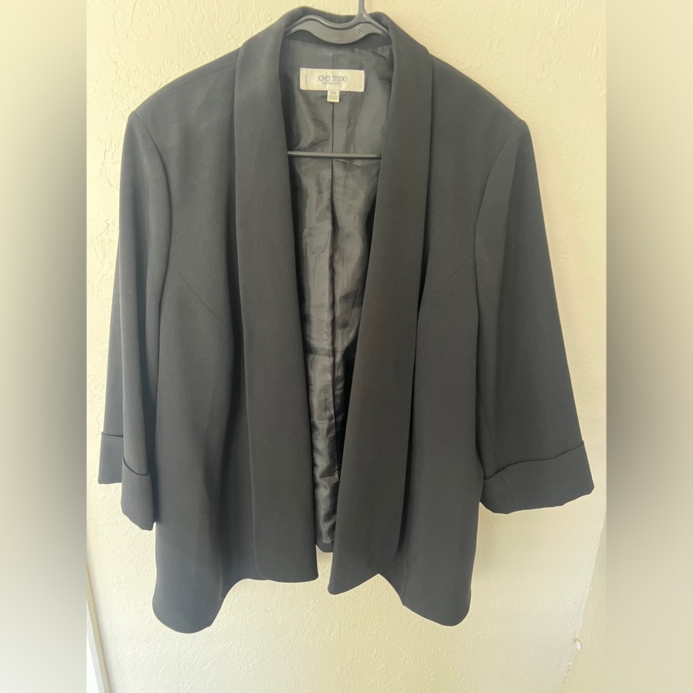 Black Blazer 18W with 3/4 length sleeve